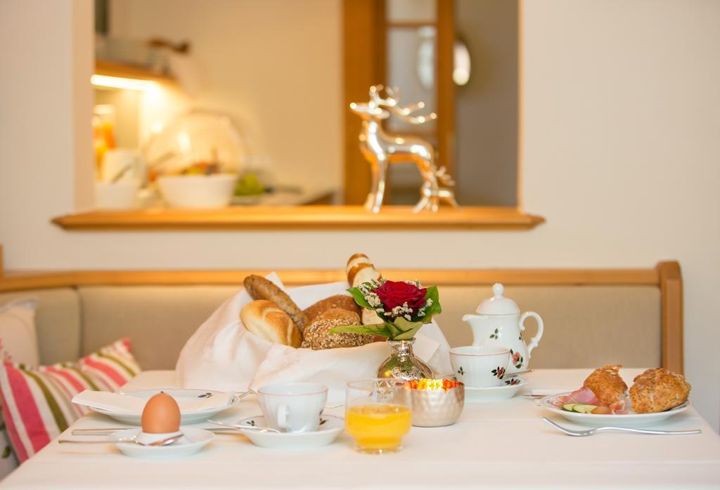 Hotel Garni Edelweiss Lech am Arlberg Dış mekan fotoğraf